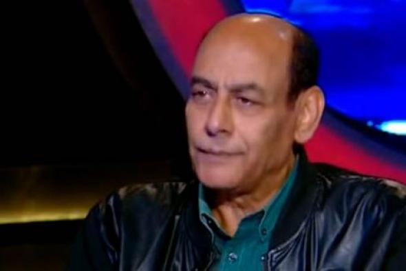 بالفيديو- أحمد بدير لخالد أبو النجا: "بكرهك بالعشرة".. وعن رأيه في باسم يوسف: "رخم" ويقدم كوميديا العاهات