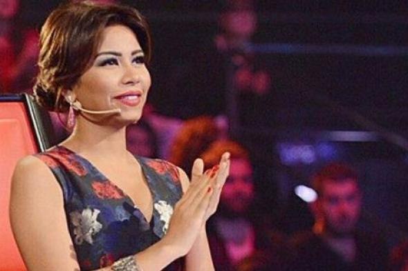 شيرين تفتتح ثاني عروض The Voice المباشرة بالنشيد الوطني