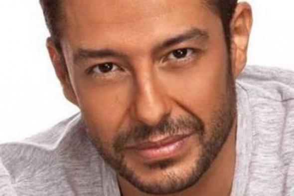 محمد حماقي يوقع عقد أول أفلامه