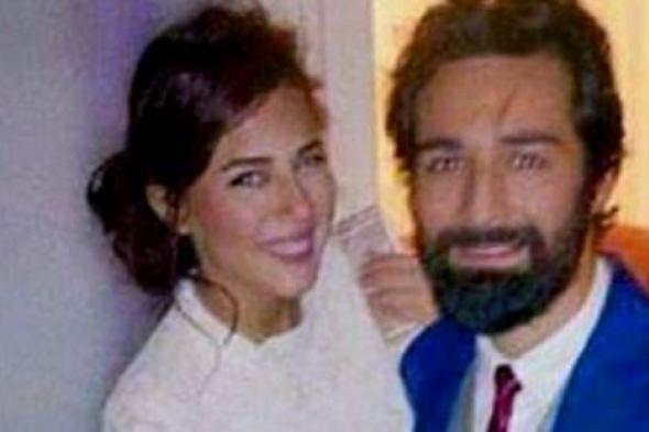 صورة- أحمد حاتم يحتفل بخطبته على فتاة من خارج الوسط الفني