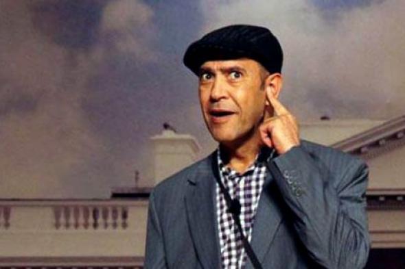أشرف عبد الباقي يكشف عن مفاجآت الموسم القادم من مسرح مصر