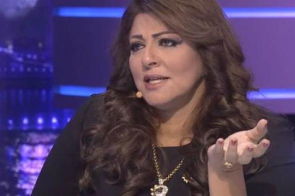 بالفيديو- هالة صدقي تتحدث عن مشكلتها مع ماجدة زكي: "أرفض العمل معها مجددا"