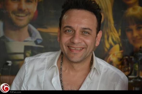 مصطفى قمر يعيد تجربة "لمن يهمه الأمر" بعد مرور 20 عاما