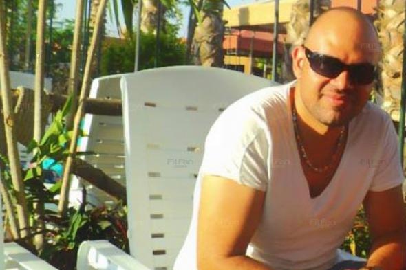 الشاعر خالد تاج الدين يسخر من حرق "الوحش المصري"