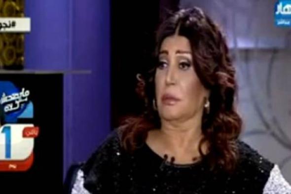 بالفيديو- نجوى فؤاد عبد الحليم حافظ اقترح عليا أرقص بشمسية في المطر.. وكان بيدق على الدف في البروفات