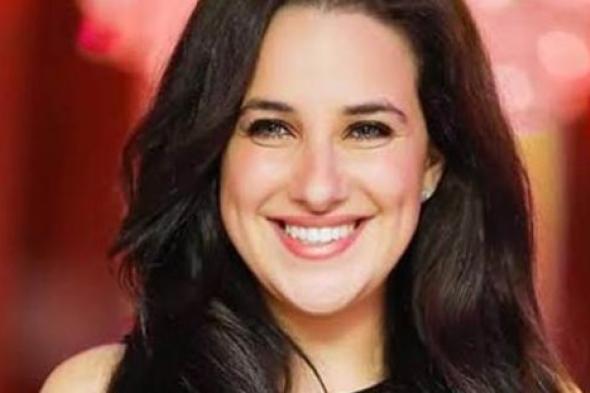 شيري عادل تشارك في مهرجان الفجيرة ثم تستكمل "بنات سوبر مان"