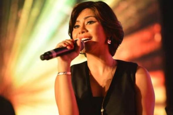 بالفيديو- شيرين عبد الوهاب توضح: لماذا اختصت الصحافة اللبنانية بخبر اعتزالها؟