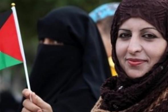 حركة المبادرة الوطنية الفلسطينية تنتقد قرار الحكومة إلغاء عطلة الثامن من آذار في يوم المرأة العالمي وتطالبها بالتراجع