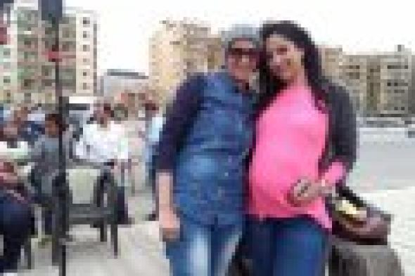 صور | حنان مطاوع حامل في "جراب حواء"