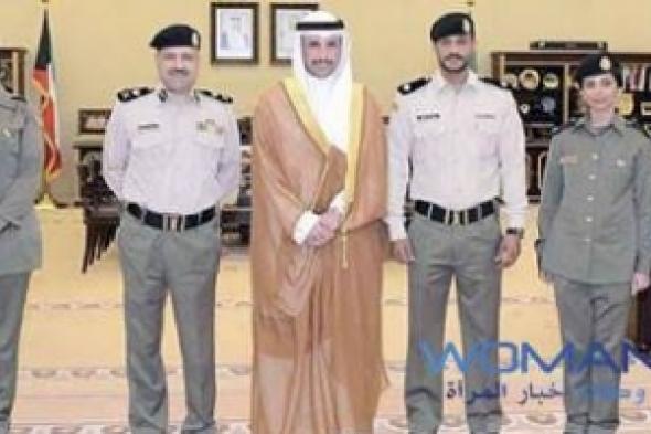 لأول مرة في تاريخ الكويت‎ ... نساء يحرسن مجلس الأمة