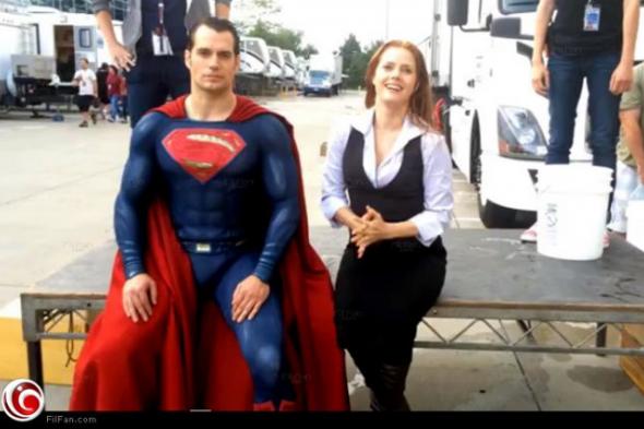 Batman V Superman: ٨ حقائق لا تعرفها عن بطل "ميتروبوليس"