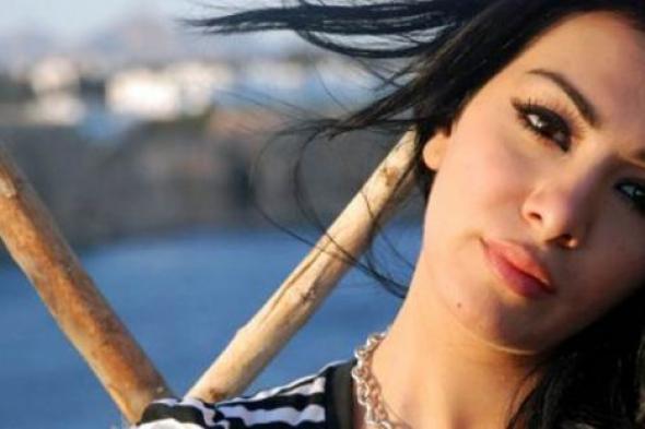 صورة- رسالة اعتذار من ميريهان حسين إلى والدتها في "عيد الأم"