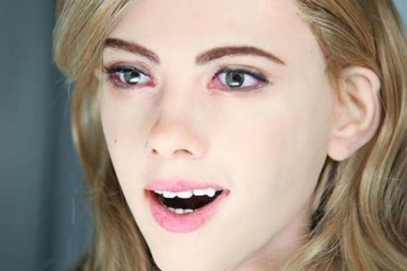 بالفيديو- هذا الرجل صنع إنسانة آلية على شكل سكارليت جوهانسون