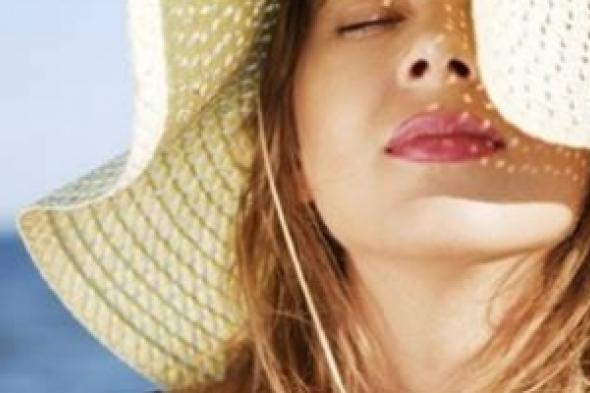 قلة التعرض للشمس تجعل النساء أكثر عرضة للسرطان