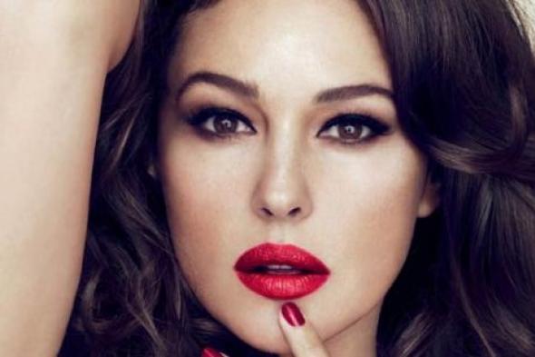 10 حقائق عن فتاة جيمس بوند الأكبر سناً مونيكا بيلوتشي