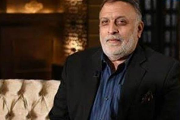 بالفيديو - نجل توفيق الدقن يوضح سبب بكاء والده .. ويوضح علاقته بوالدته