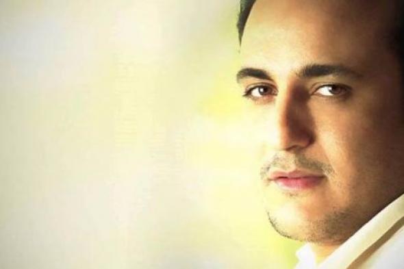 صورة- الملحن محمد رحيم يحتفل بعيد ميلاد حسني مبارك ويوجه له رسالة حب