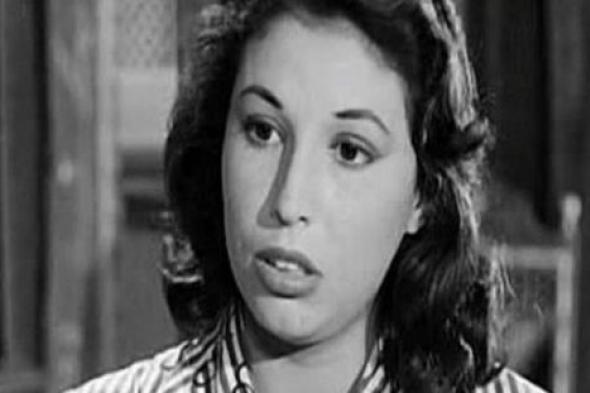 بالصور- عودة فريدة فهمي للأضواء خلال تكريمها في مهرجان فاتن حمامة السينمائي وغياب شريهان