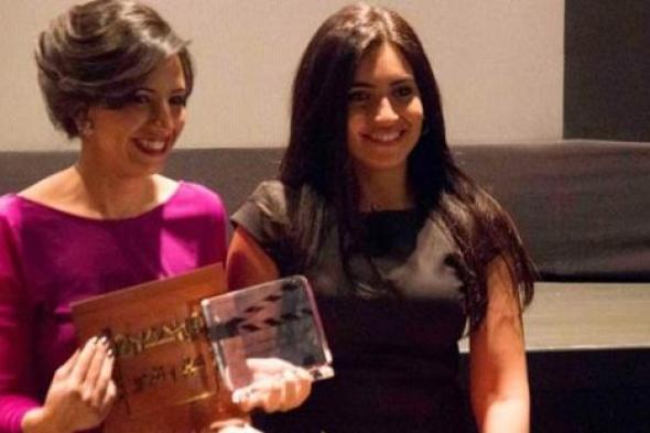 صورة- شريهان تتغيب عن مهرجان فاتن حمامة السينمائي وابنة شقيقتها تتسلم تكريمها