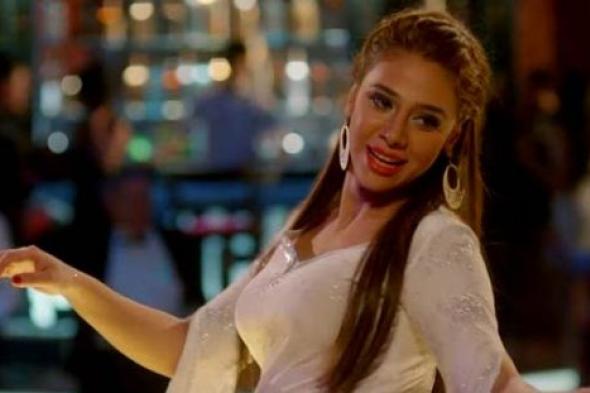بالفيديو- هؤلاء الفنانات افتتحن الحلقات الأولى من مسلسلات رمضان 2016 بالرقص