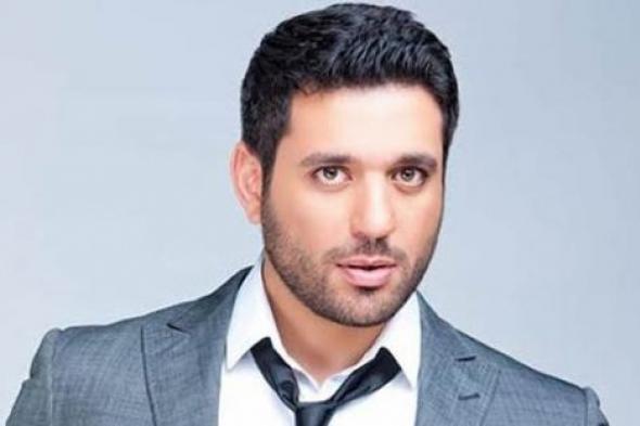 صورة- حسن الرداد مع الأسد في السيرك