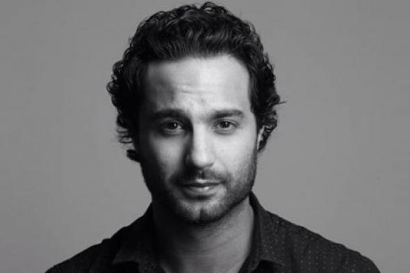 كريم فهمي عن مسلسل "ونوس": "ده كورس تمثيل"