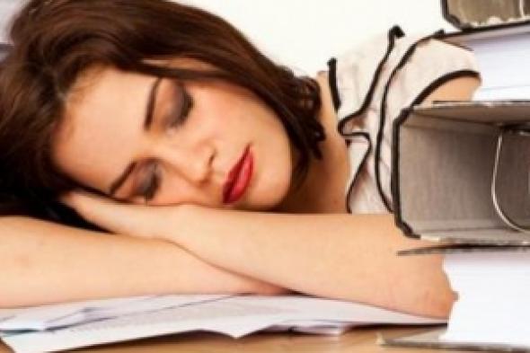 ساعات العمل الإضافية تهدد حياة النساء