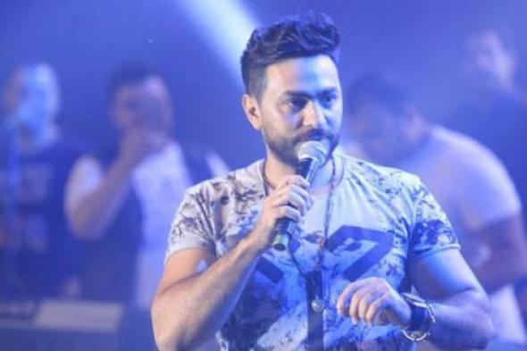 بالفيديو- تامر حسني يعترف: في الفترة الماضية لم أكن راضيا عما أقدمه فنيا