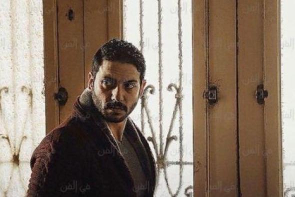 الممثل الشاب أحمد جمال يرثي والده حكمدار العاصمة