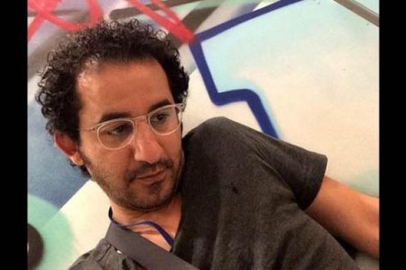 تعرف على رسالة أحمد حلمي لوالده المتوفى