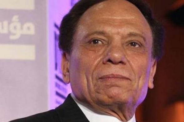 عادل إمام لـ "في الفن": رحيل محمد خان أحزني بشدة ولا أنسى ذكرياتي معه في "الحريف"