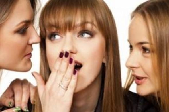 تضامن : إلصاق عملية النق بالنساء ما هو إلا شكل آخر من أشكال العنف الممارس ضدهن