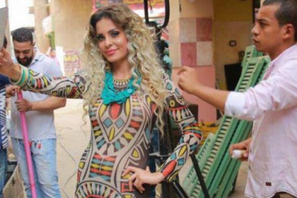 صور دومينيك حوراني في أغنيتها "الليلة دى يا عمدة"