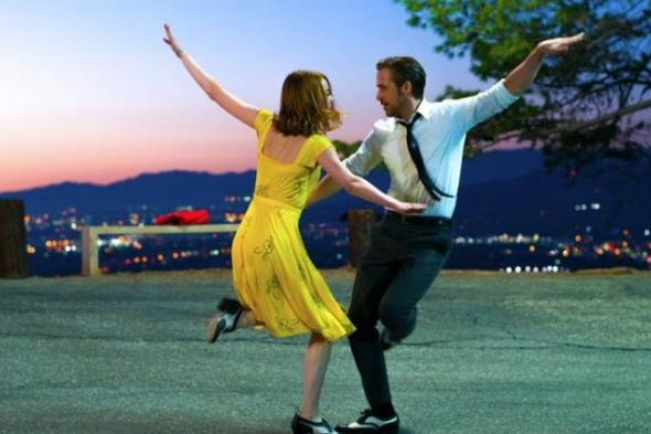 للمرة الثالثة.. رايان جوسلينج وإيما ستون في الفيلم الموسيقي La La Land