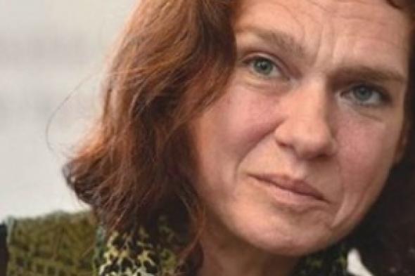 الأديبة التركية أسلي أردوغان في سجن النساء.. بتهمة الانتماء لمنظمة ارهابية