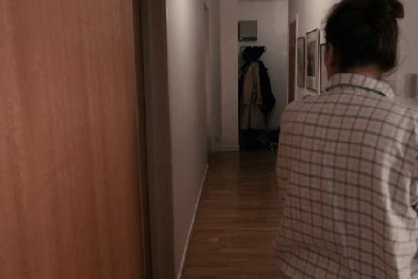 أشباح نمطية وظلام مختلف في Lights Out