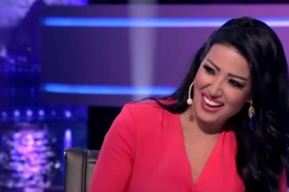 بالفيديو- سمية الخشاب بنكهة خليجية من جديد في "يا مسكين"