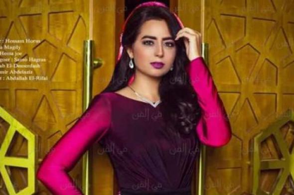 بالصور- هبة مجدي على شاطئ البحر في "يوم من الأيام"