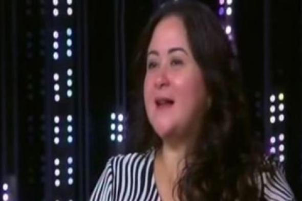 صورة- مي نور الشريف برفقة شقيقتها والجمهور يعلق : "نسخة من نورا "