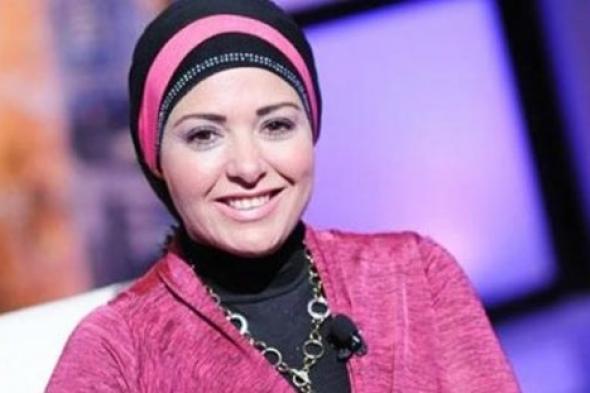 صابرين تنشر صورتها مع مني زكى في الإسكندرية عقب تكريم فريق عمل "أفراح القبة"