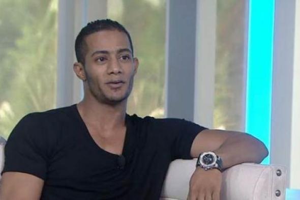 بالفيديو- محمد رمضان يحرج مذيعة "صباح الخير يا عرب"