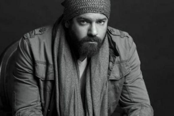 بالفيديو- عمرو يوسف يعلن عرض فيلم "هيبتا" بأكبر قاعة سينما في شمال أوروبا