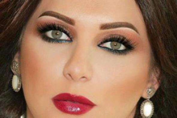 سلاف فواخرجي تعتذر عن «باب الحارة 9» لتهميشه المرأة الدمشقية