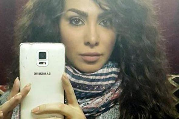 هكذا هنأت ميرهان حسين المطربة شيرين بعيد ميلادها
