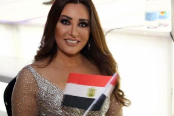 لطيفة ترد على منتقديها لتبرعها لمصر وتجاهل تونس بلدها