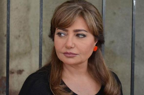 ليلى علوي تنشر صورة لمحمود عبد العزيز وتدعو له بهذه الكلمات
