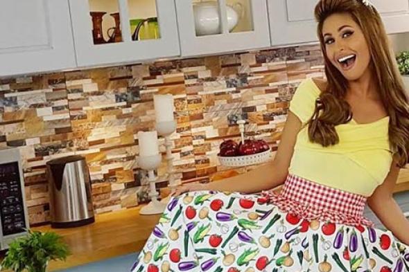 صورة - هكذا هنأت مي سليم العروسين إيمي سمير غانم وحسن الرداد بزفافهما
