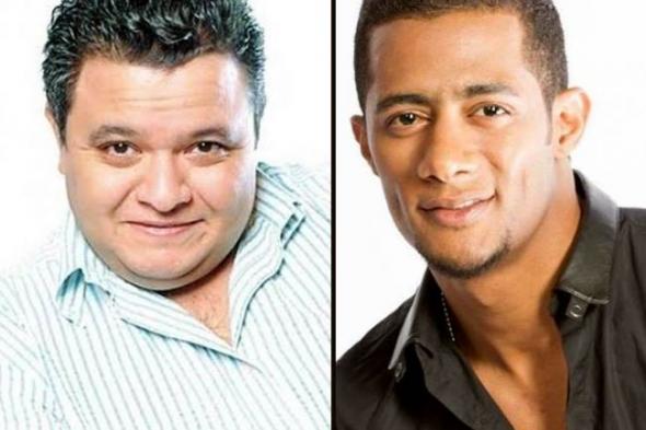 بالفيديو - محمد رمضان يغني في عيد ميلاد خالد جلال على مسرح "أهلاً رمضان"
