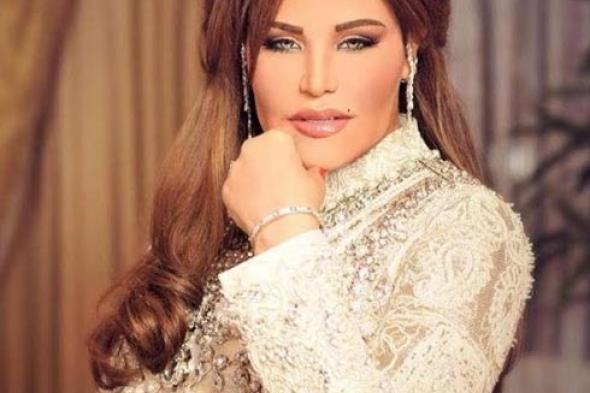 أحلام تدعو لوالدة أيتن عامر وتطمئن عليها