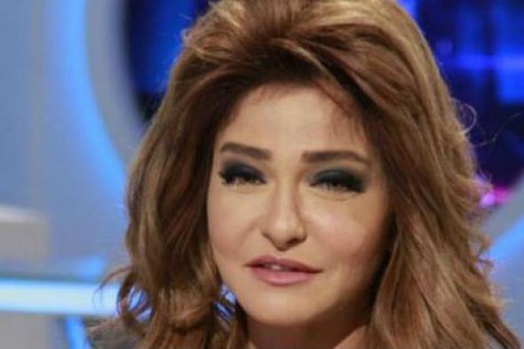بالفيديو- علا غانم: أجريت جراحة واحدة لاستئصال ورم في البطن